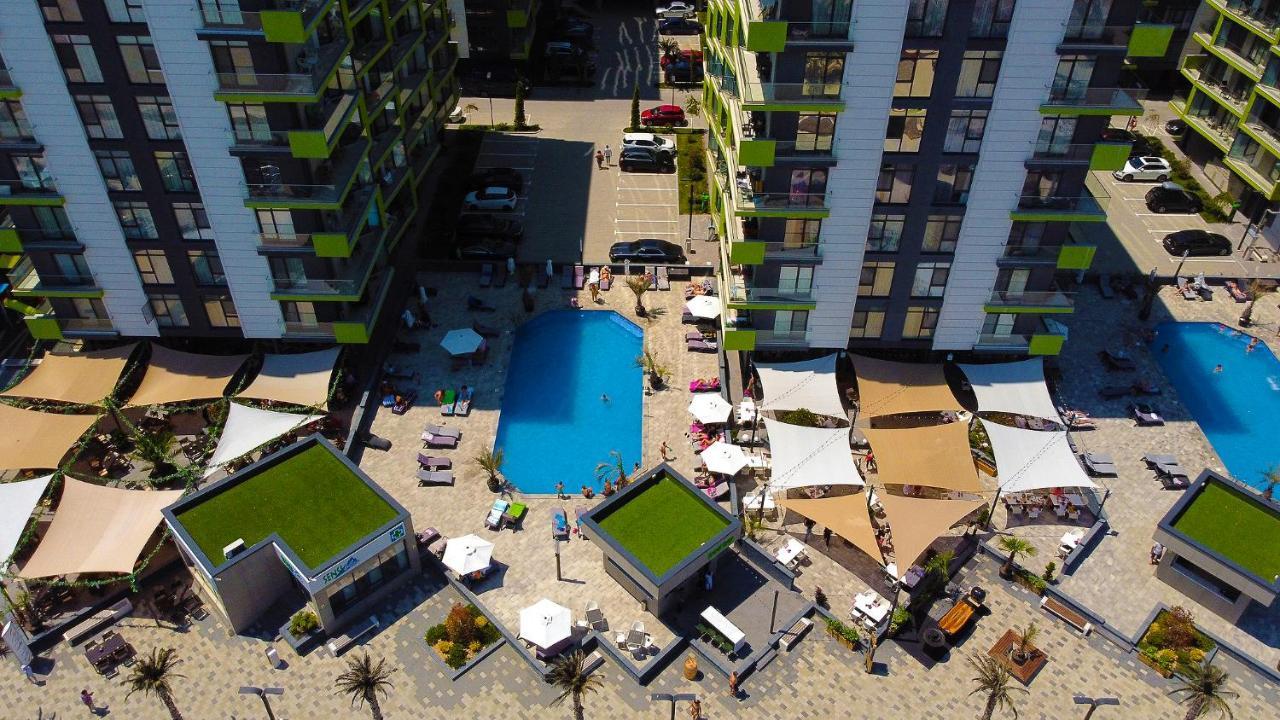 Coral Aparthotel Pool & Spa Mamaia Nord Navodari Ngoại thất bức ảnh